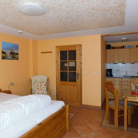 Apartamento Sterntaucher App 1 *