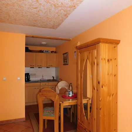 Sterntaucher App 1 Appartement *